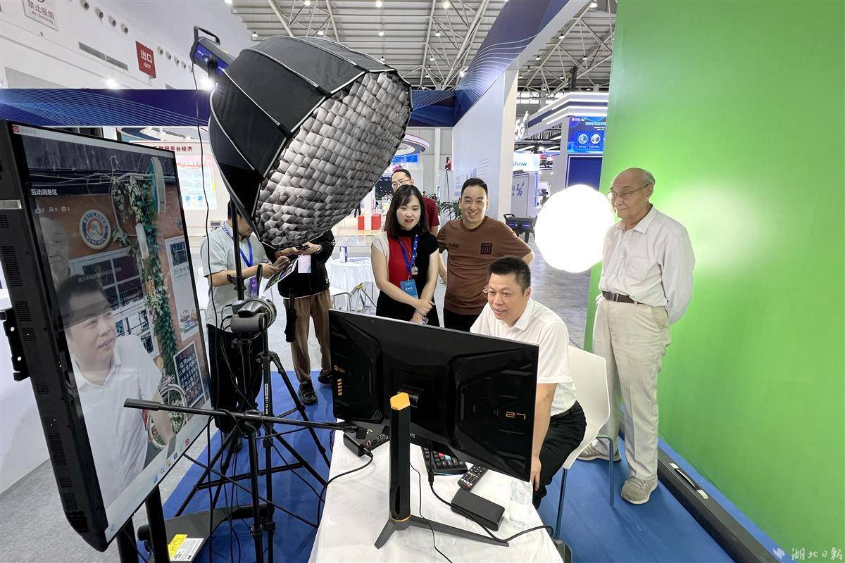进入平台登录账号